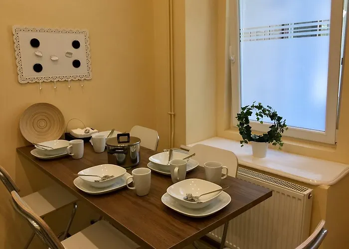 Entire Luxury In The Center